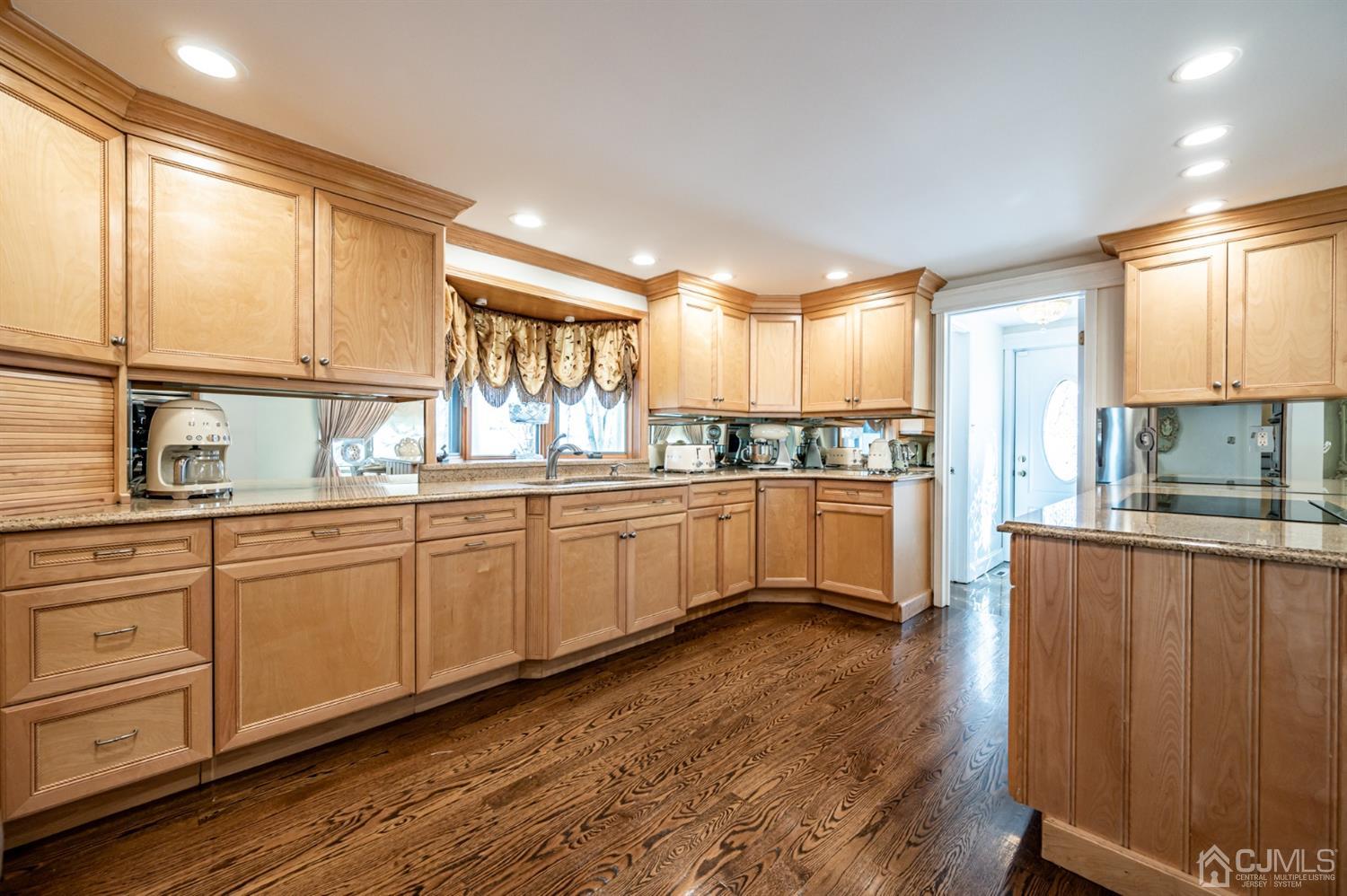 111 Rymon Road Washington, NJ 07882 - Photo 7 of 53 Gallery Image 7