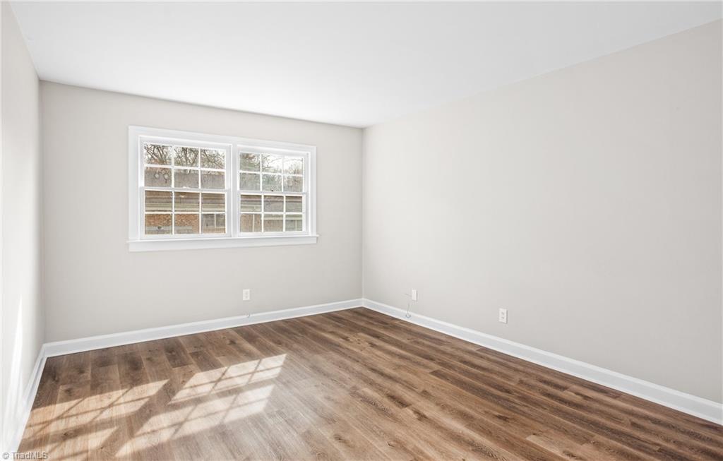 650 Rugby Row, Unit H Winston-Salem, NC 27106 - Photo 13 of 17 Gallery Image 13