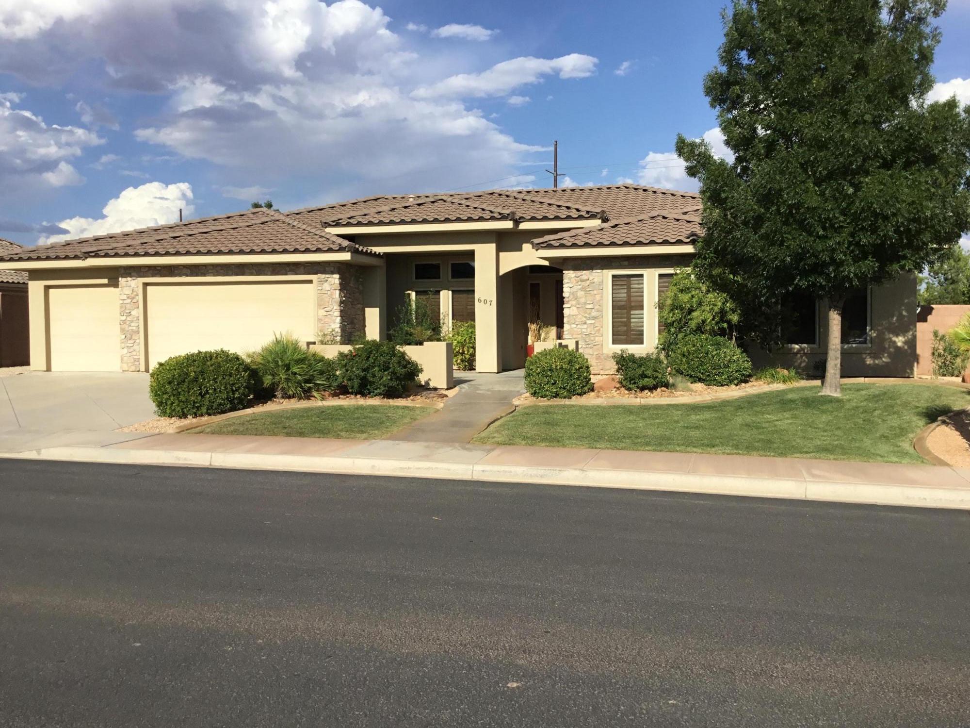 607 South Alienta Drive St. George, UT 84770 - Photo 1 of 1 Front View