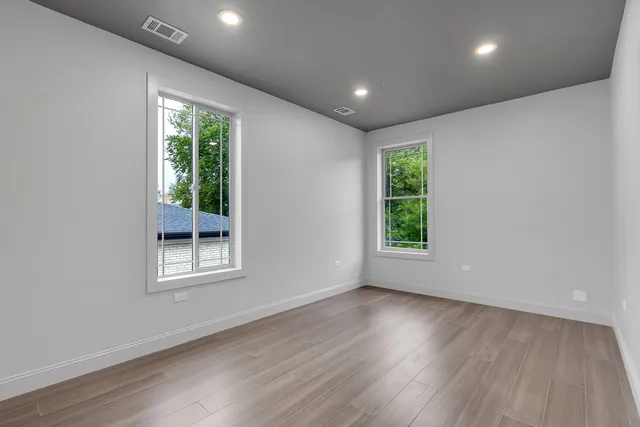 $1,285,000 | 9100 Kenton Avenue, Skokie, IL 60076