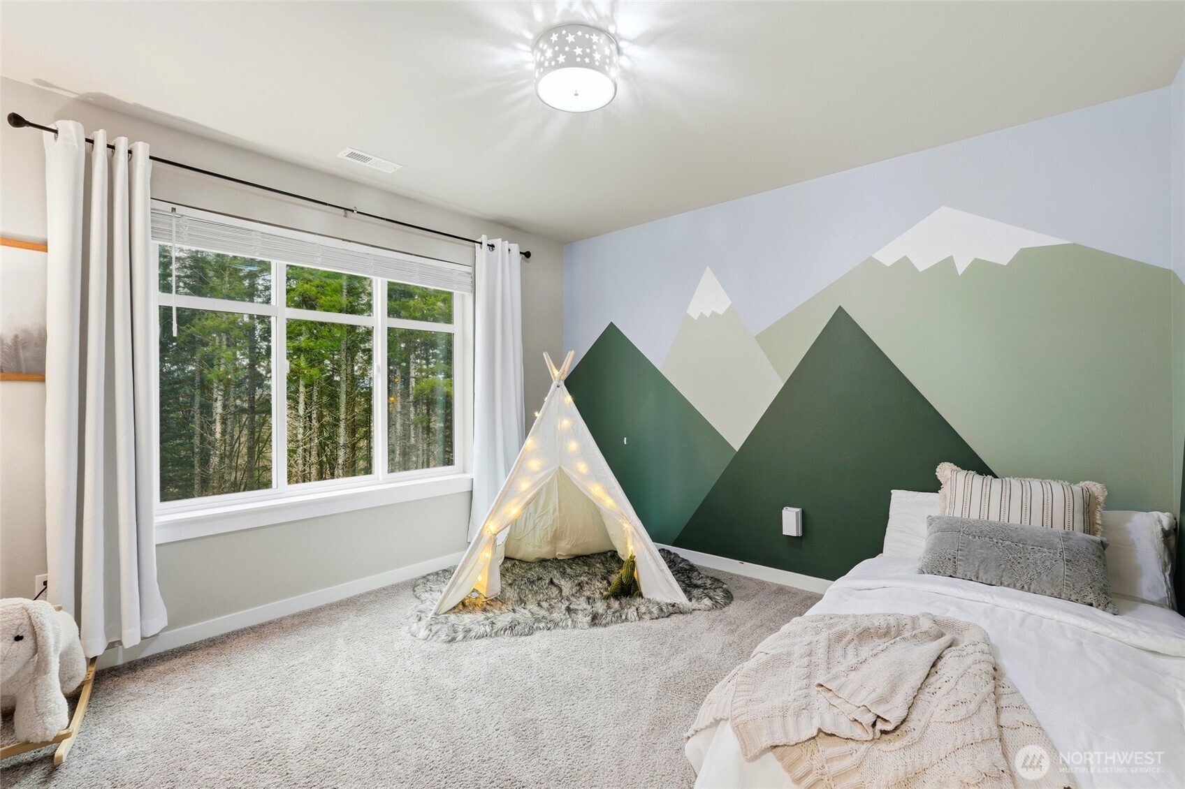37311 142nd Place Southeast Sultan, WA 98294 - Photo 9 of 35 a view of a livingroom with a staircase