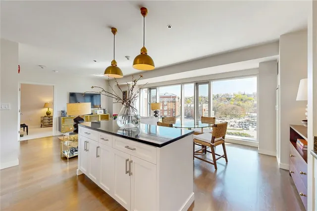 $499,000 | 100 Exchange Street, Unit 605, Providence, RI 02903