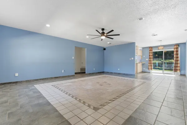 $307,500 | 8341 Chickasaw Trail, Tallahassee, FL 32312