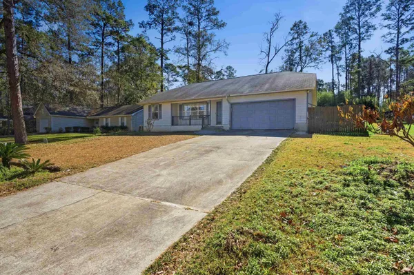 $307,500 | 8341 Chickasaw Trail, Tallahassee, FL 32312