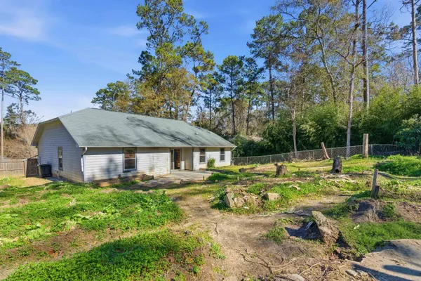 $307,500 | 8341 Chickasaw Trail, Tallahassee, FL 32312