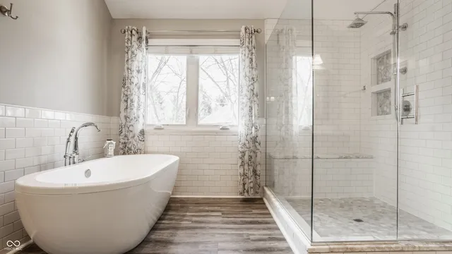 $639,900 | 9644 Woodlands Drive, Fishers, IN 46037