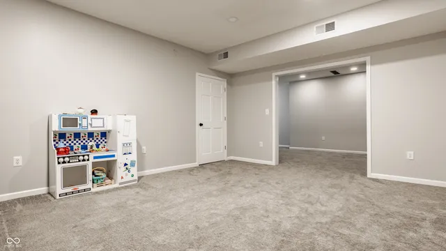 $639,900 | 9644 Woodlands Drive, Fishers, IN 46037