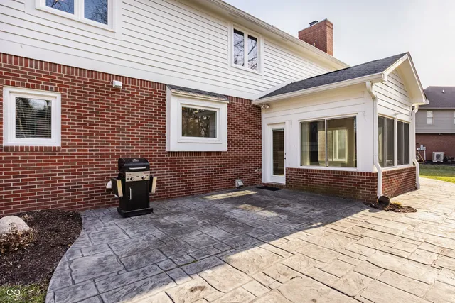 $639,900 | 9644 Woodlands Drive, Fishers, IN 46037