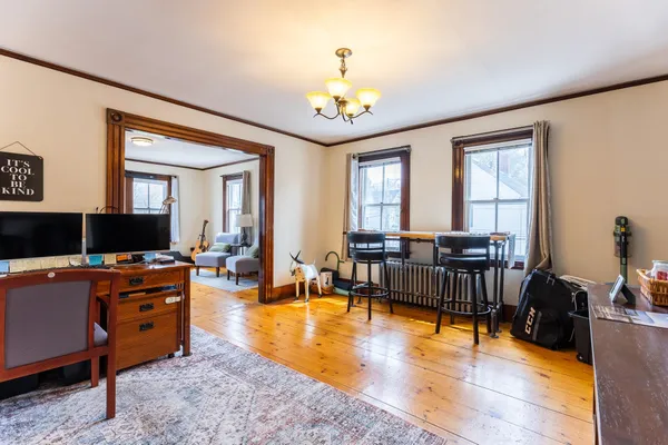 $3,100 | 19 Blossom Street, Portsmouth, NH 03801