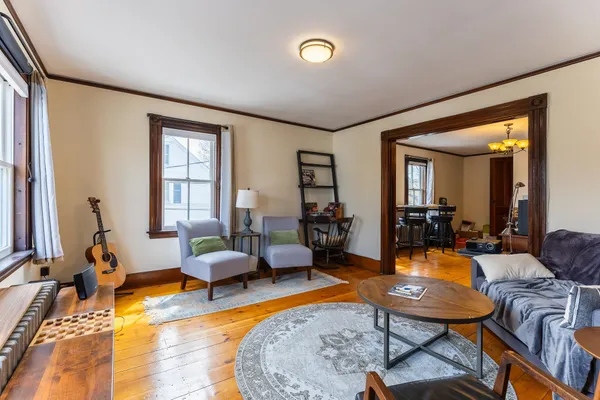 $3,100 | 19 Blossom Street, Portsmouth, NH 03801
