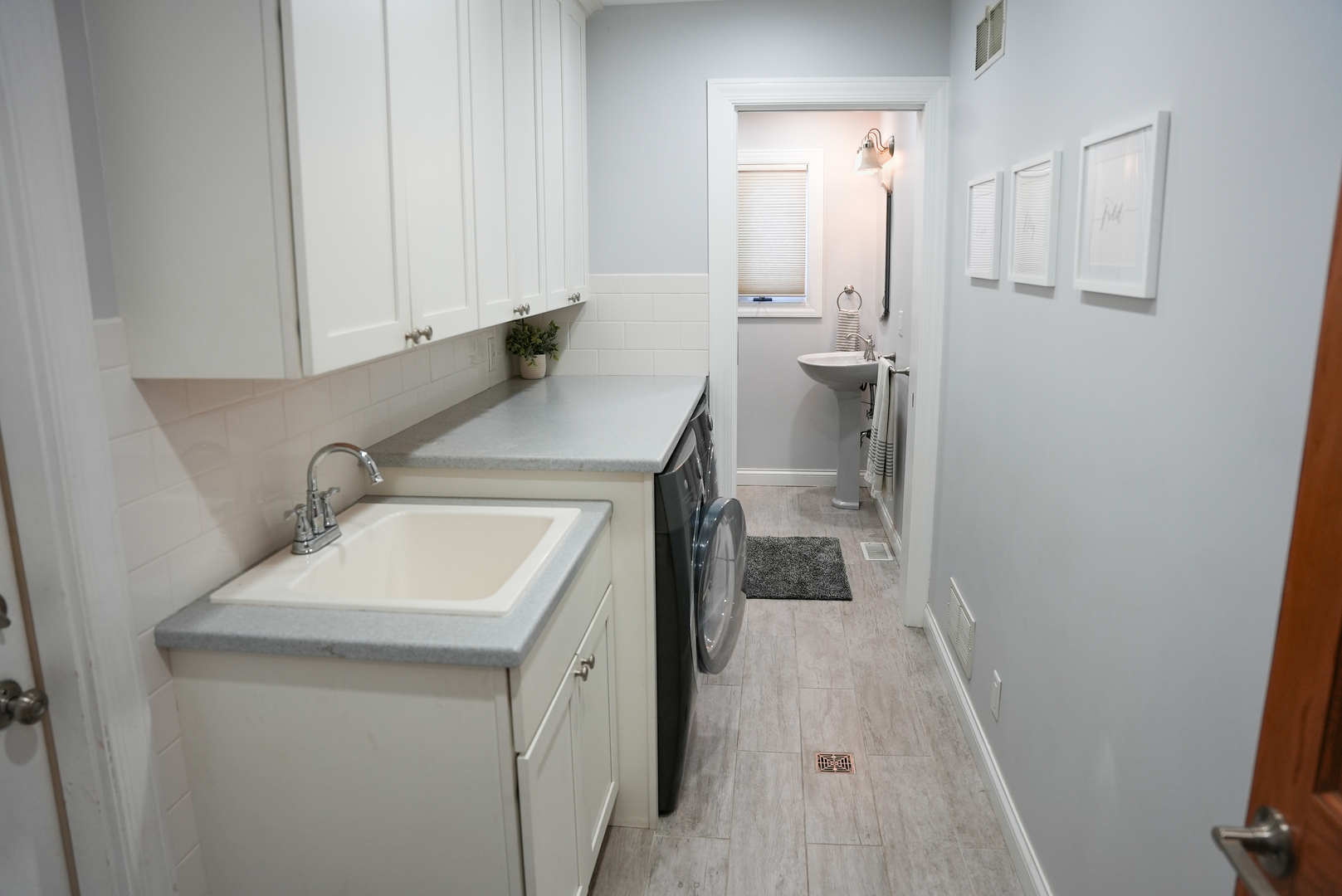 19410 Timber Drive North Elwood, IL 60421 - Photo 14 of 26 a bathroom with a sink a toilet and vanity