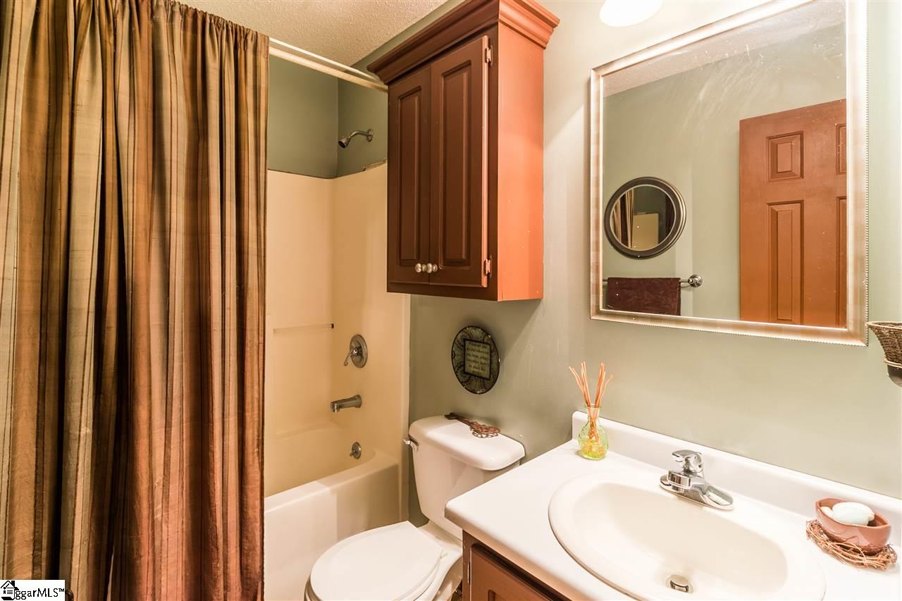 117 Stokes Road Simpsonville, SC 29681 - Photo 21 of 35 Gallery Image 21
