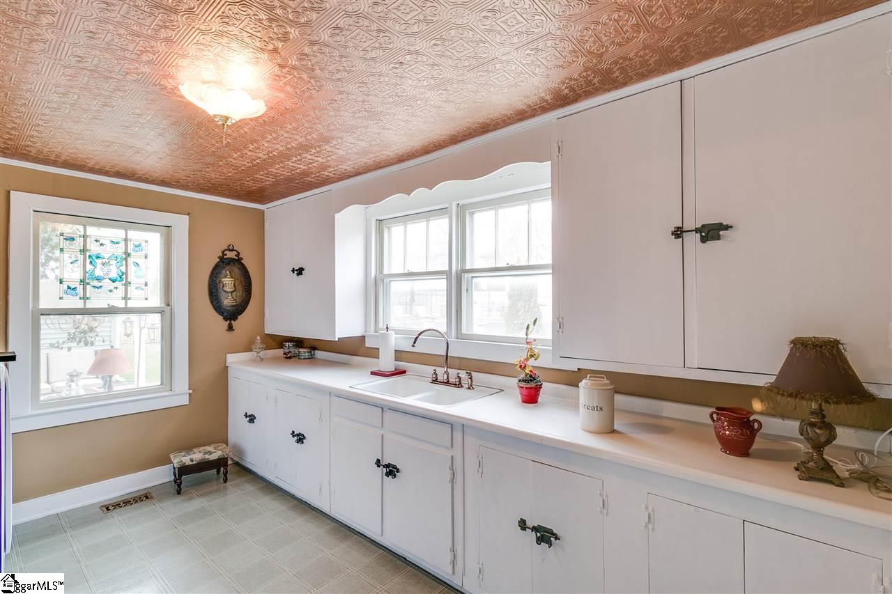 117 Stokes Road Simpsonville, SC 29681 - Photo 27 of 35 Gallery Image 27