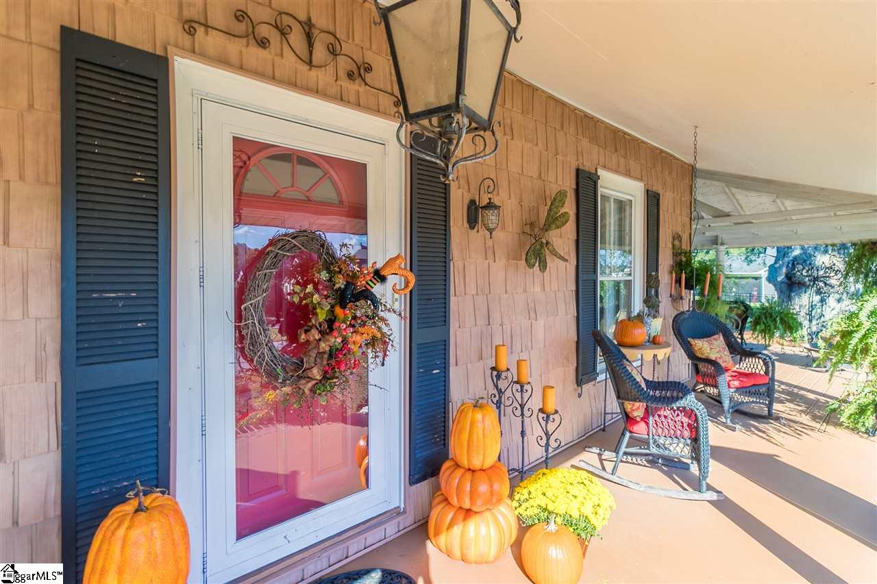 117 Stokes Road Simpsonville, SC 29681 - Photo 5 of 35 Gallery Image 5