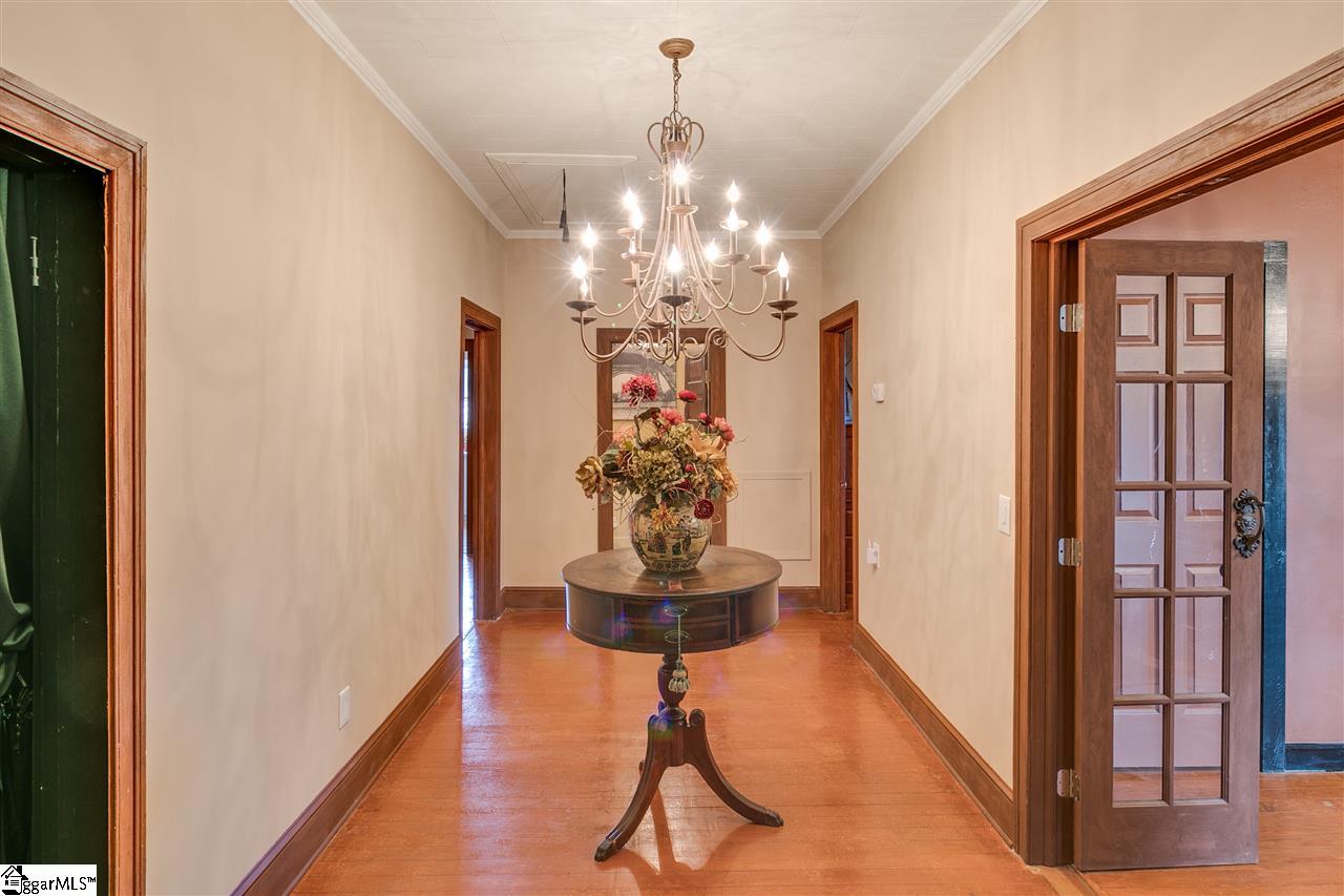 117 Stokes Road Simpsonville, SC 29681 - Photo 7 of 35 Gallery Image 7
