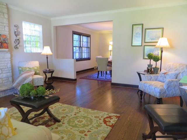 39 North 5th Avenue Des Plaines, IL 60016 - Photo 6 of 24