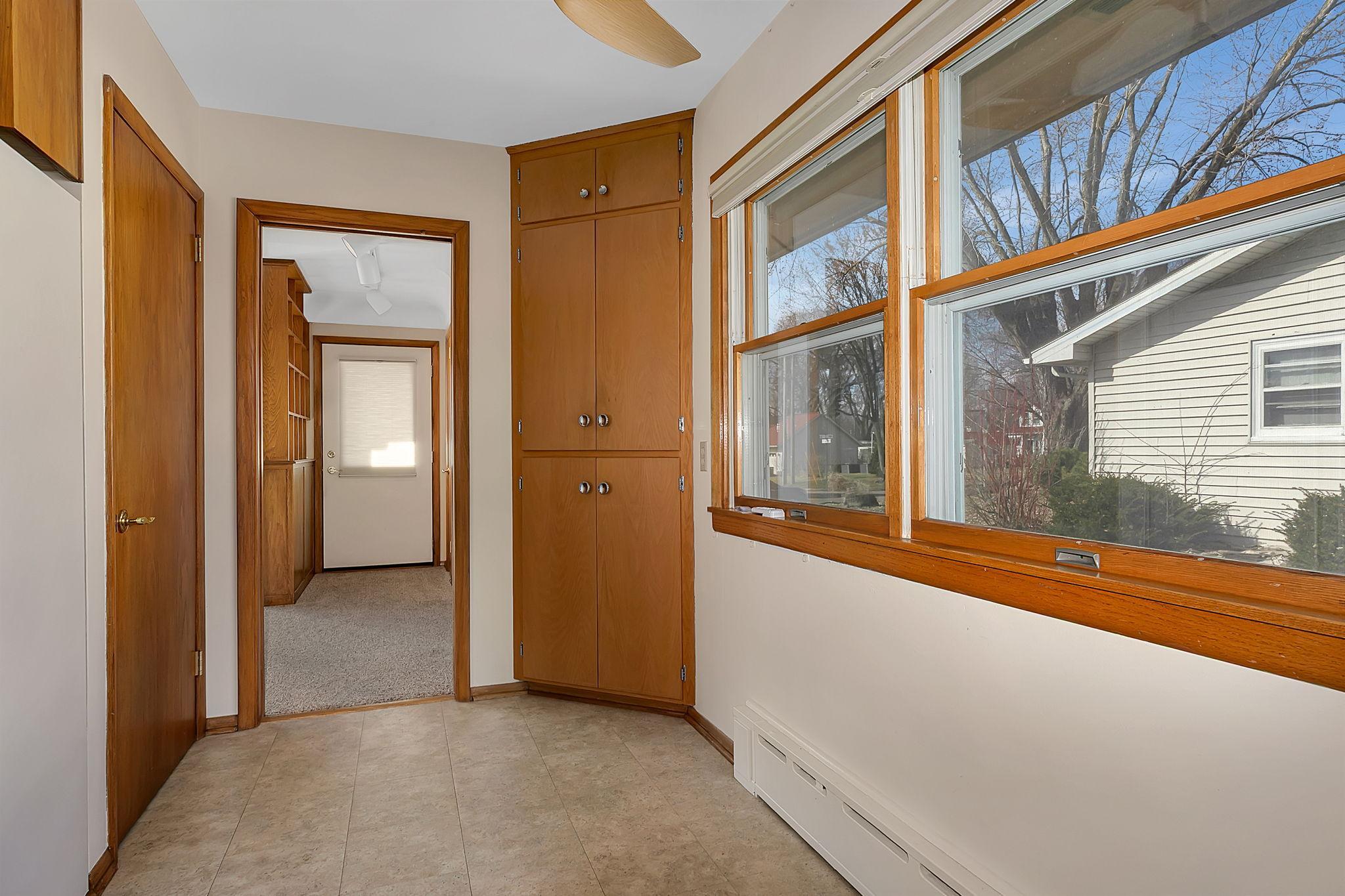 207 6th Street Northwest Buffalo, MN 55313 - Photo 12 of 32