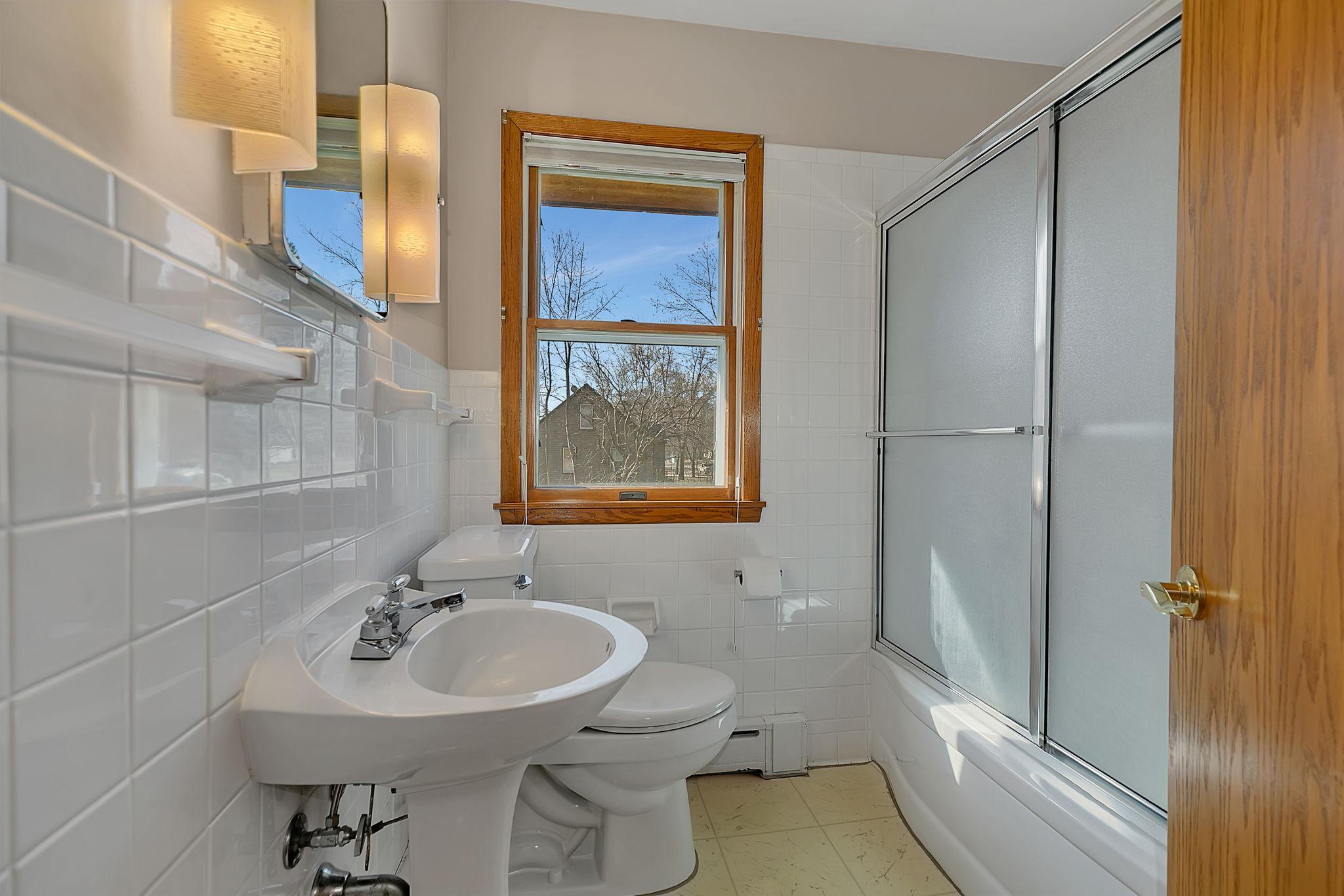 207 6th Street Northwest Buffalo, MN 55313 - Photo 22 of 32
