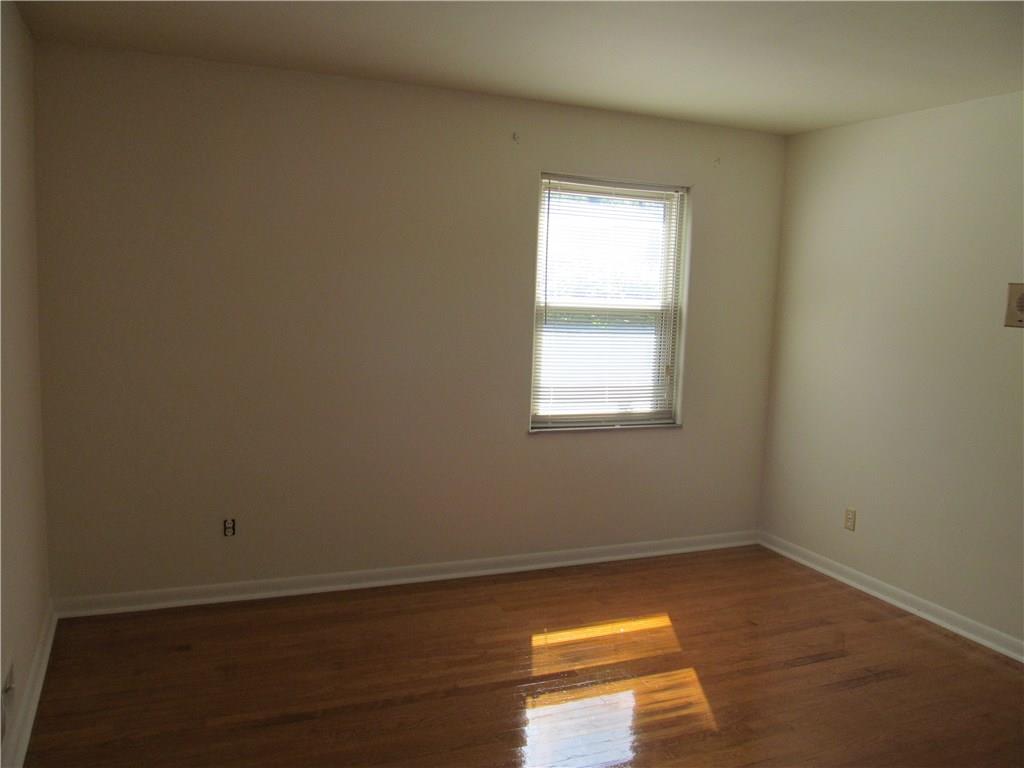 5213 Dickson Road Indianapolis, IN 46226 - Photo 13 of 25 Gallery Image 13