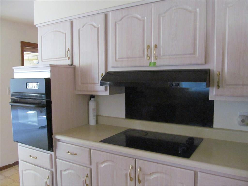 5213 Dickson Road Indianapolis, IN 46226 - Photo 4 of 25 Gallery Image 4