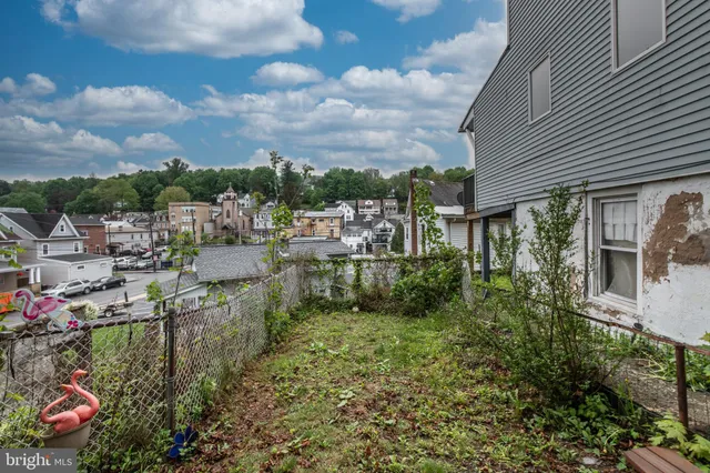 $192,000 | 300 Lafayette Street, Tamaqua, PA 18252