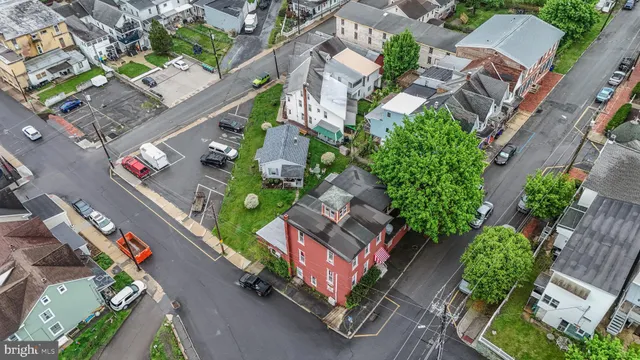 $192,000 | 300 Lafayette Street, Tamaqua, PA 18252