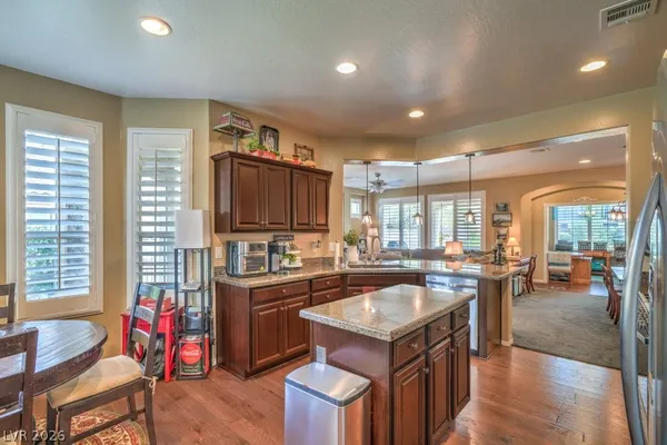 $2,150 | 3709 Corte Bella Hills Avenue, North Las Vegas, NV 89081