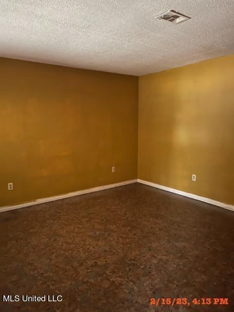 746 Woodhill Road Jackson, MS 39206 - Photo 10 of 14 thumbnail (19)