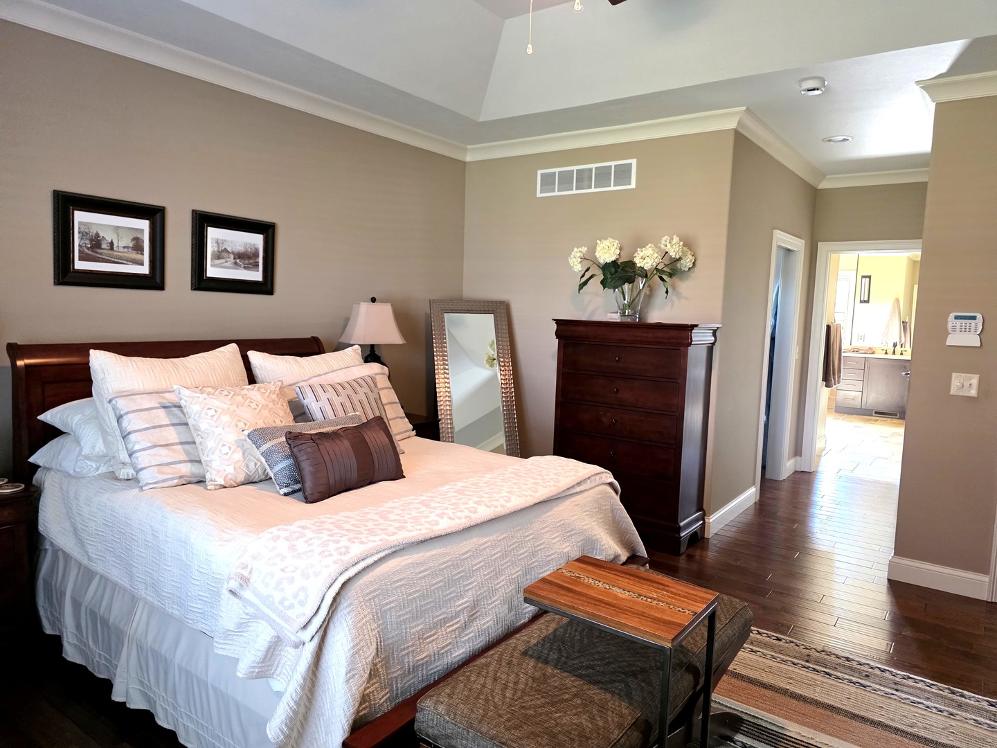 9667 Crossbow Drive Bloomington, IL 61705 - Photo 28 of 54 a bedroom with bed and wooden floor