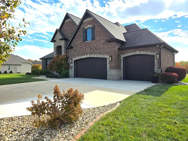 $875,000 | 9667 Crossbow Drive, Bloomington, IL 61705