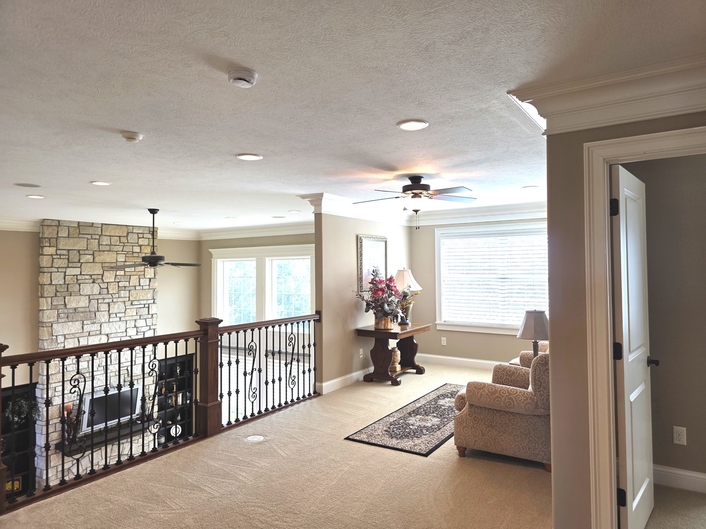 9667 Crossbow Drive Bloomington, IL 61705 - Photo 43 of 54 a living room with furniture and a large window