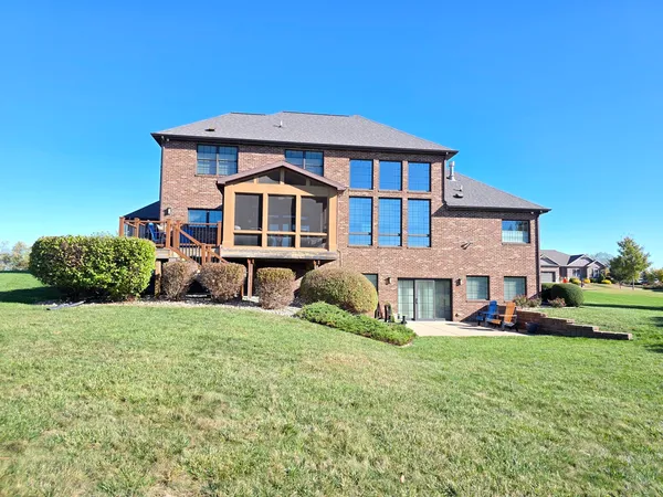 $850,000 | 9667 Crossbow Drive, Bloomington, IL 61705