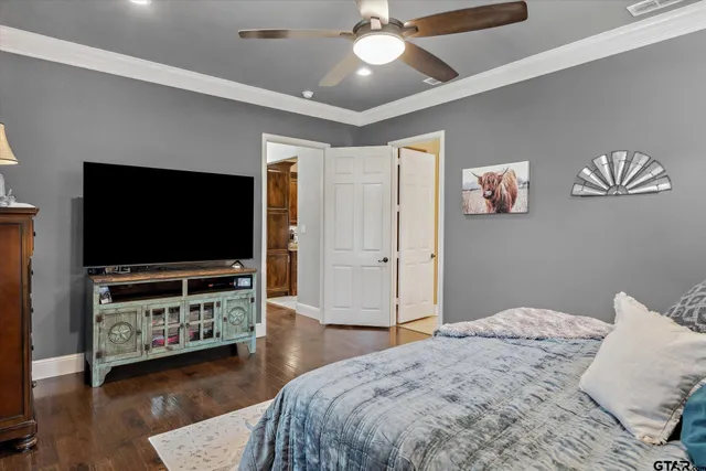 a bathroom with sink and mirror