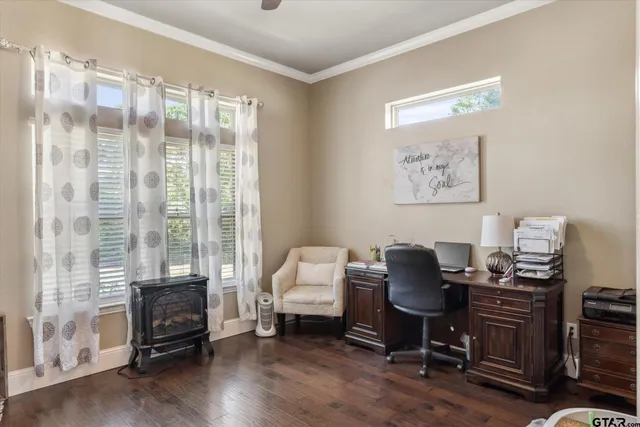 a outdoor space with patio the couches and dining table with garden view