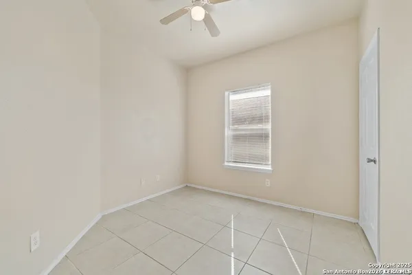$1,395 | 7379 Longing Trail, Unit 1, San Antonio, TX 78244