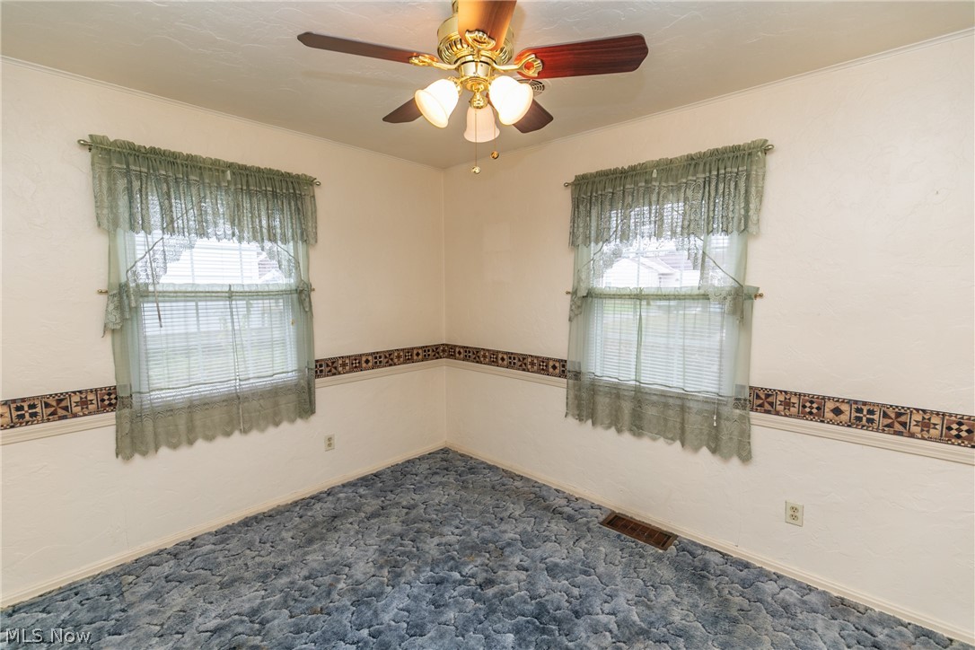 504 Metcalf Road Elyria, OH 44035 - Photo 24 of 32 Gallery Image 24
