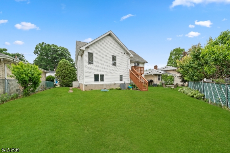 191 Pershing Road Clifton, NJ 07013 - Photo 19 of 25