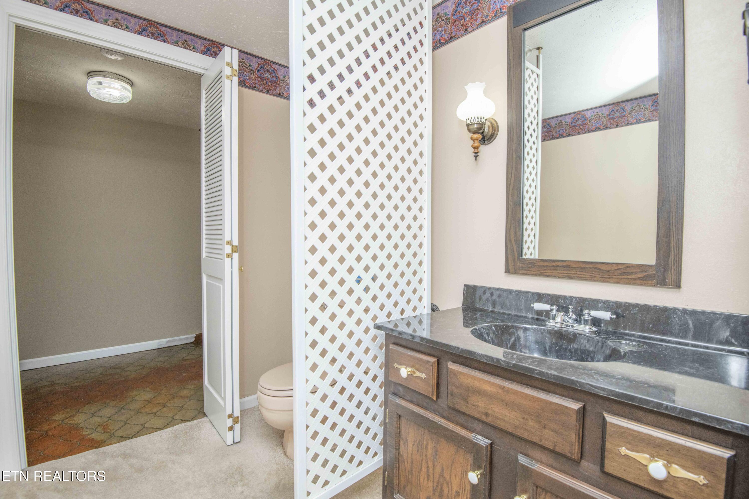 603 Riverbend Road Clinton, TN 37716 - Photo 19 of 51 half bath_1