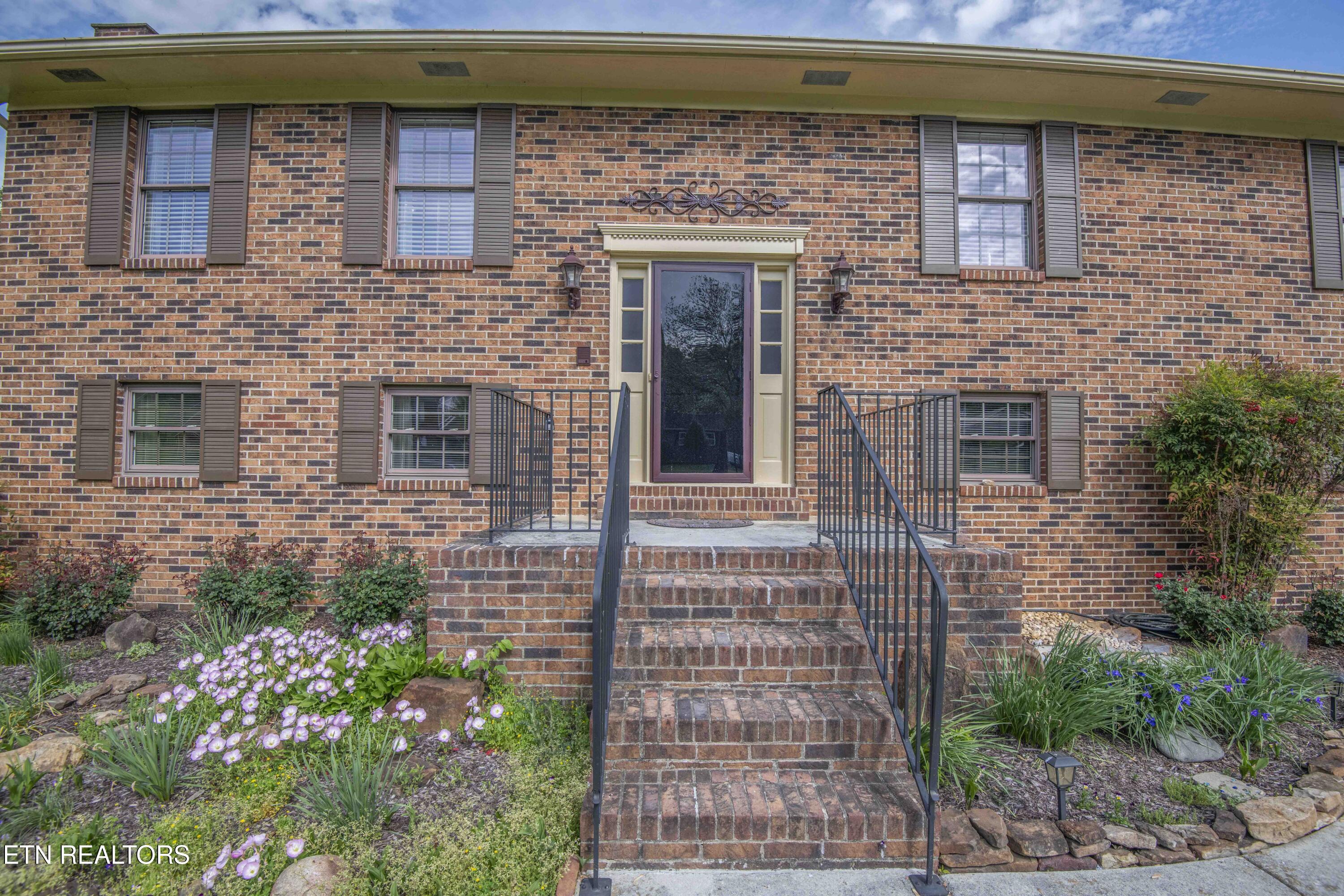 603 Riverbend Road Clinton, TN 37716 - Photo 4 of 51 exterior_1