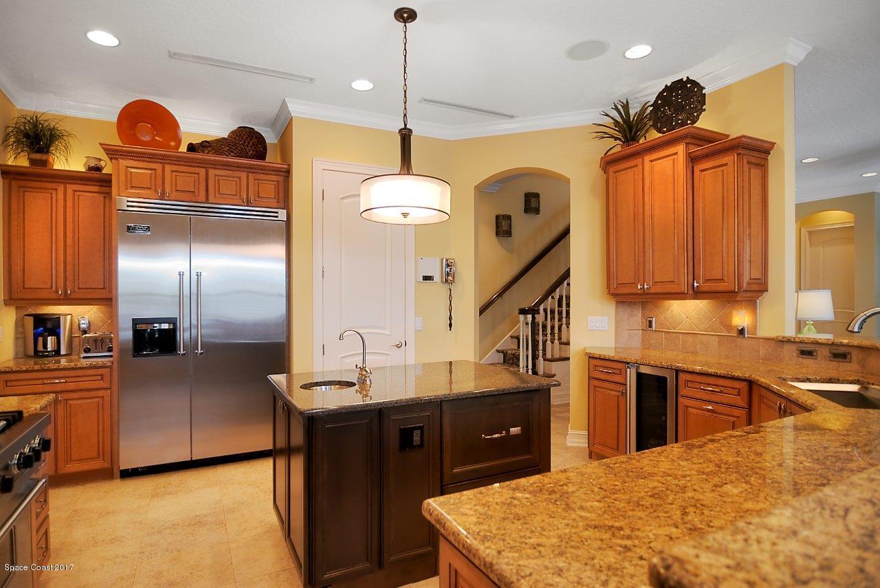 133 Windemere Place Melbourne Beach, FL 32951 - Photo 9 of 32 kitchen2 (23)
