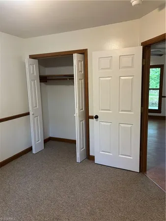 $995 | 174 Huckle Place, Lexington, NC 27292