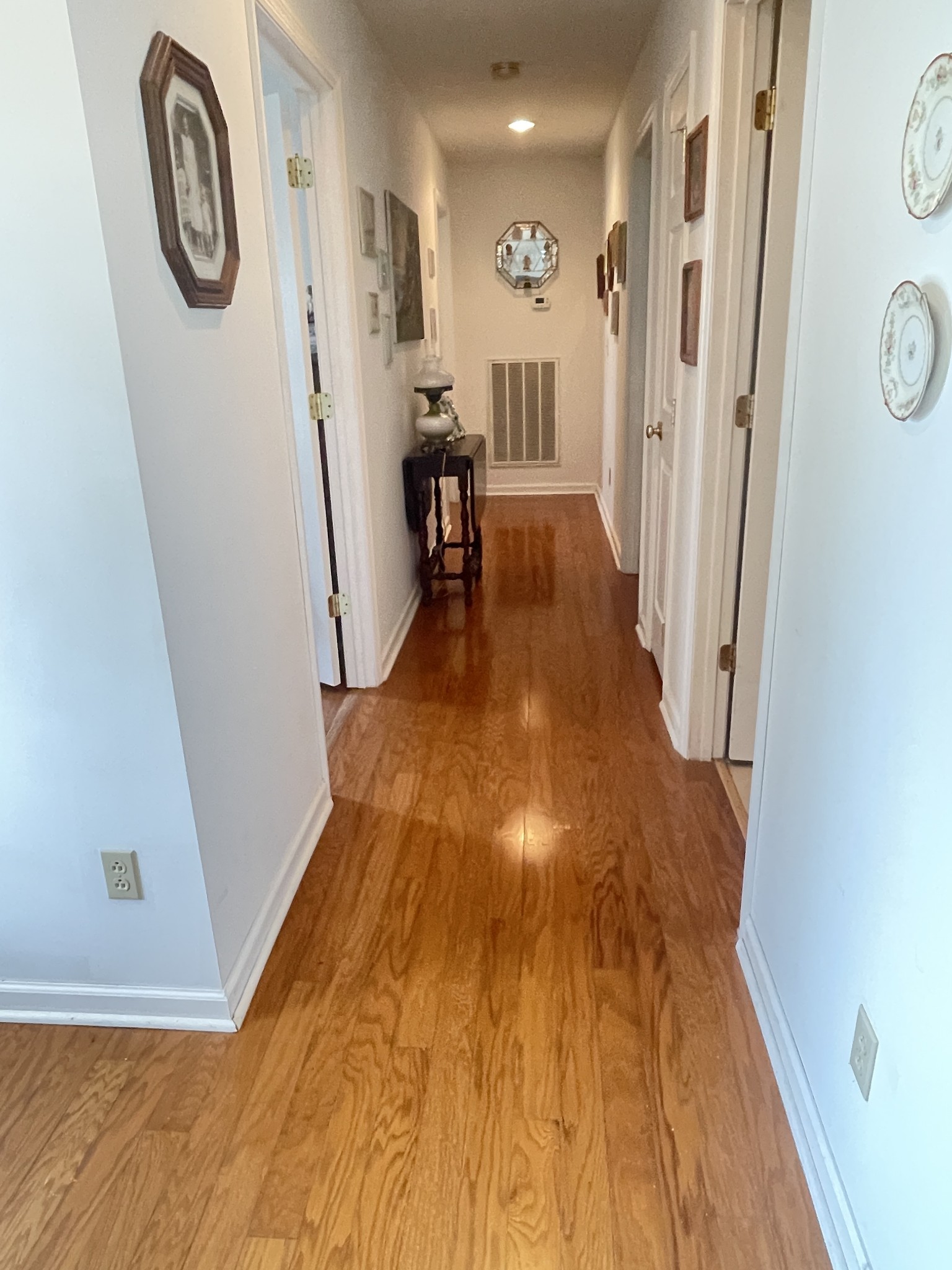 487 North Scenic Road Monteagle, TN 37356 - Photo 16 of 31 a view of a hallway with wooden floor