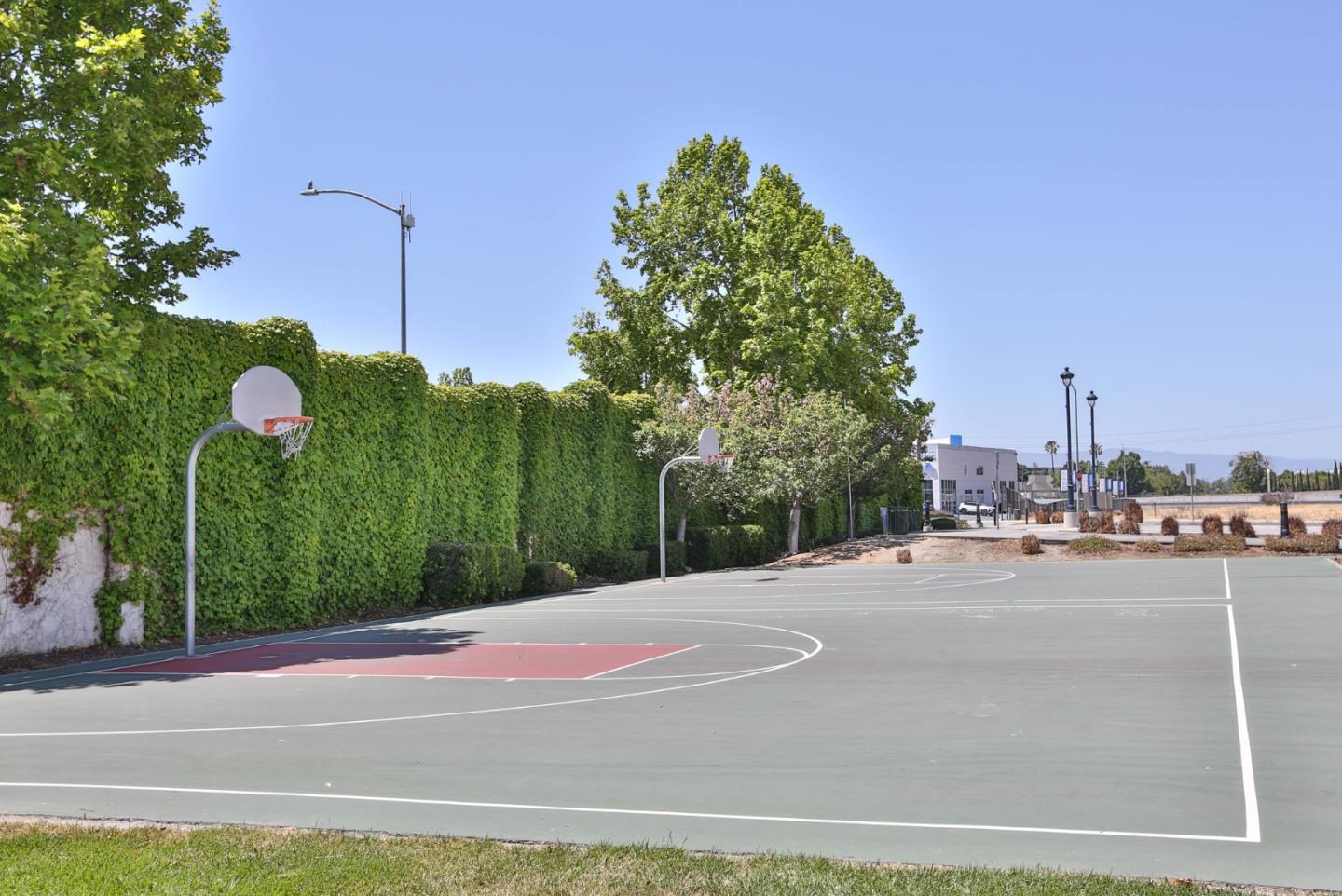 1105 Luz Del Sol Tr Loop Milpitas, CA 95035 - Photo 34 of 34 a outdoor view of a building