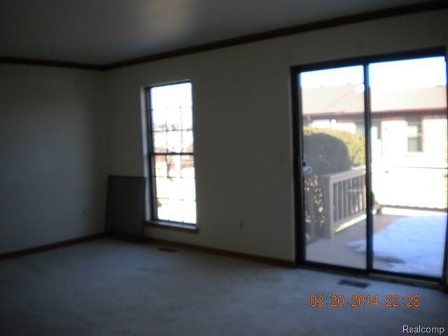 5323 Rene Drive Warren, MI 48091 - Photo 2 of 9 DSCN8977.jpg