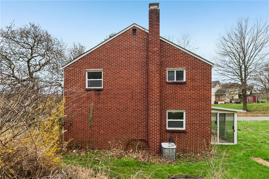 1000 Woodland Road Blawnox, PA 15238 - Photo 35 of 37