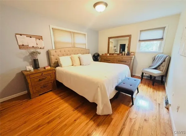 $465,000 | 8 Chateau Drive, Whitestown, NY 13492