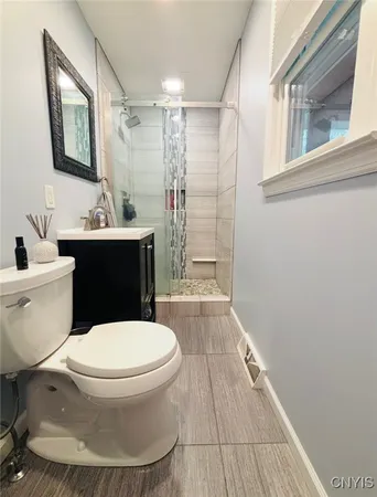 $465,000 | 8 Chateau Drive, Whitestown, NY 13492