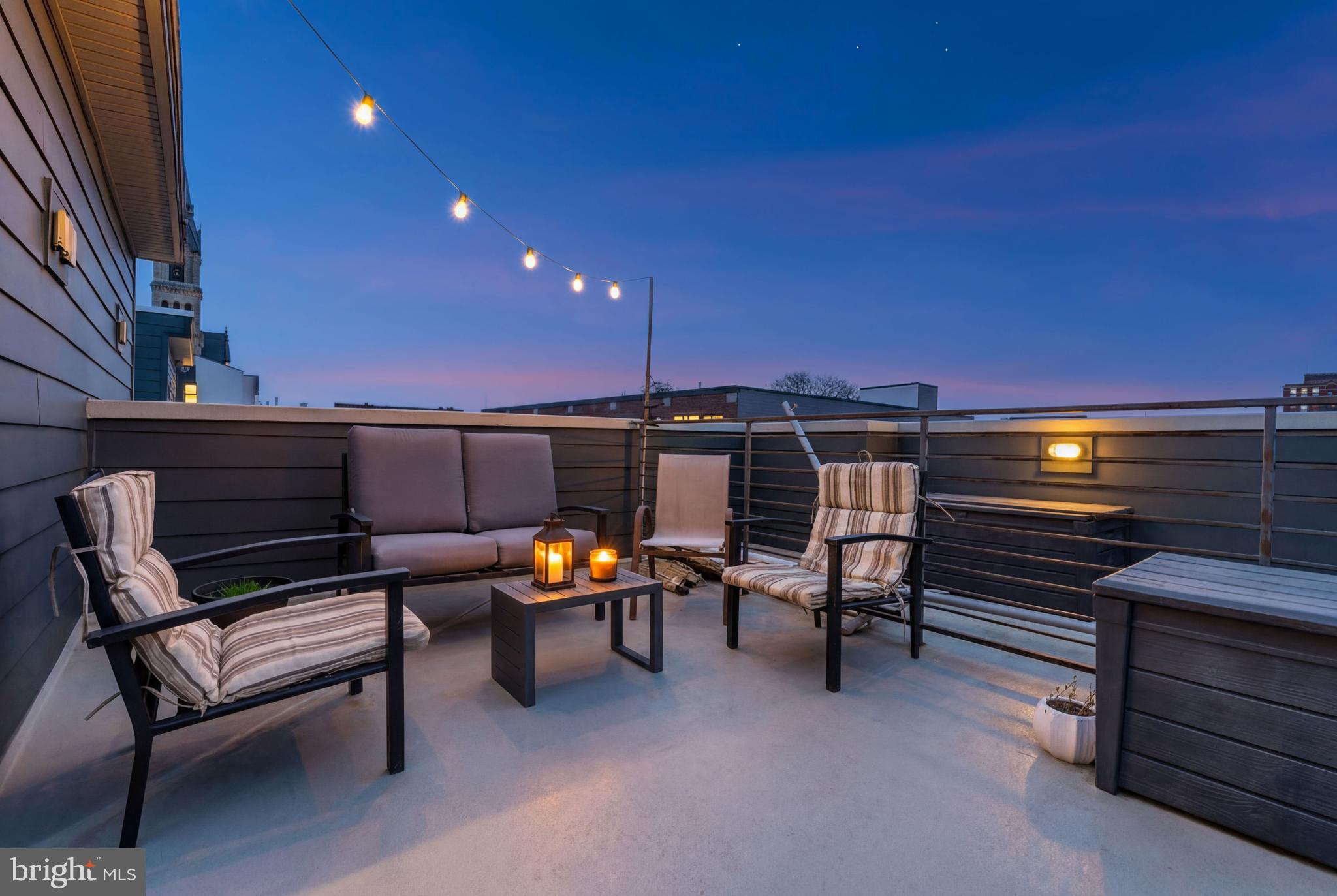 1237 North 5th Street, Unit 2 Philadelphia, PA 19122 - Photo 33 of 39 Roof deck living
