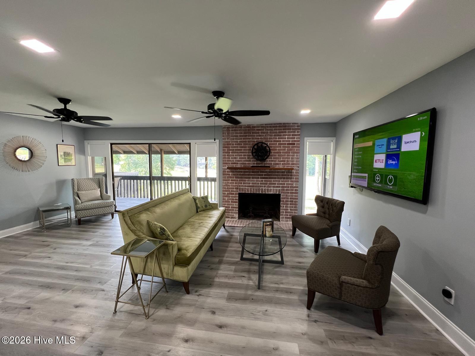 85 Pine Valley Road, Unit 14 Pinehurst, NC 28374 - Photo 3 of 24 5a11c420-70cd-4eb4-9f5c-bb8f04fae1af