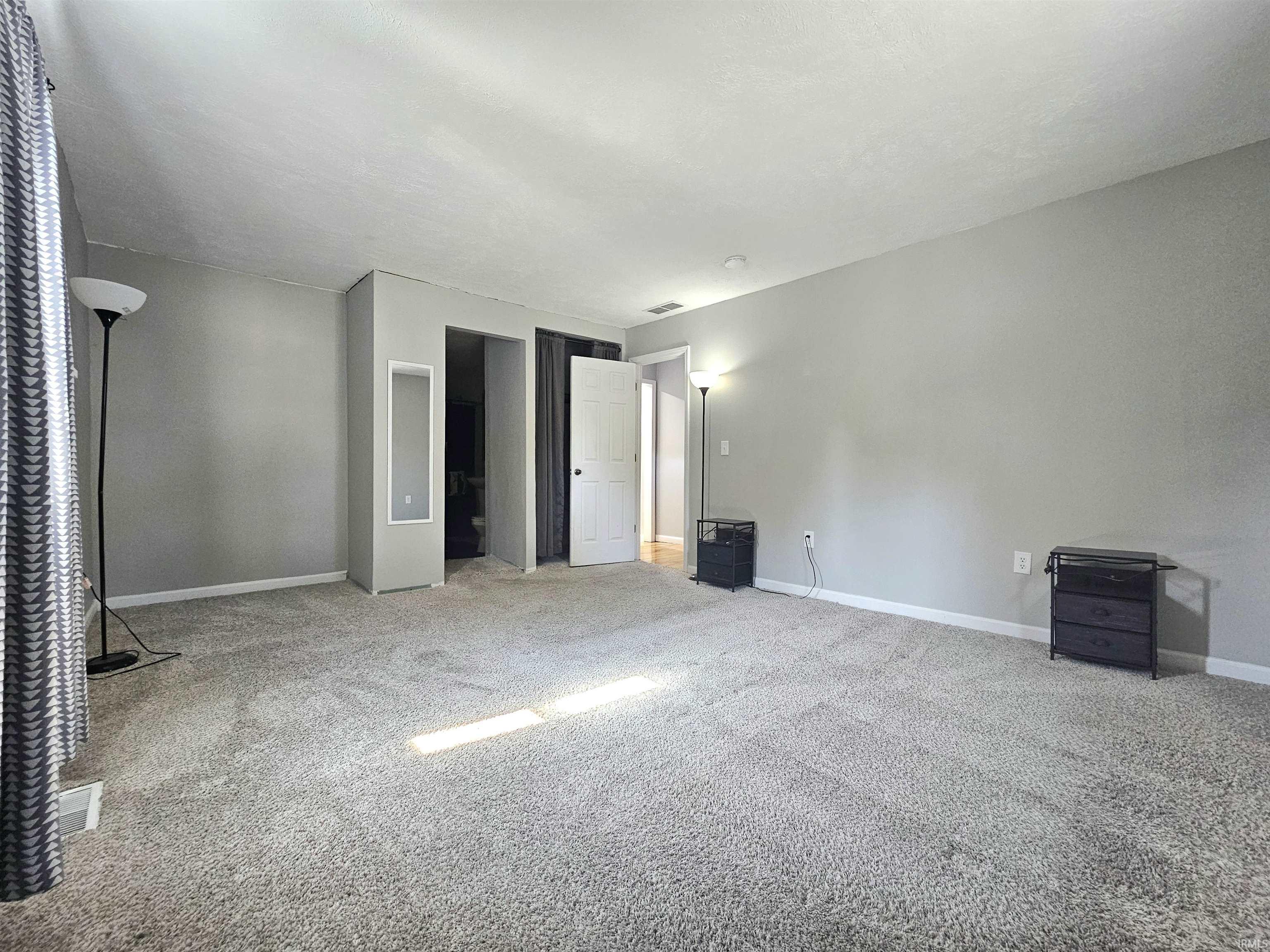 2010 South Red Bank Road Evansville, IN 47712 - Photo 15 of 16 Gallery Image 15